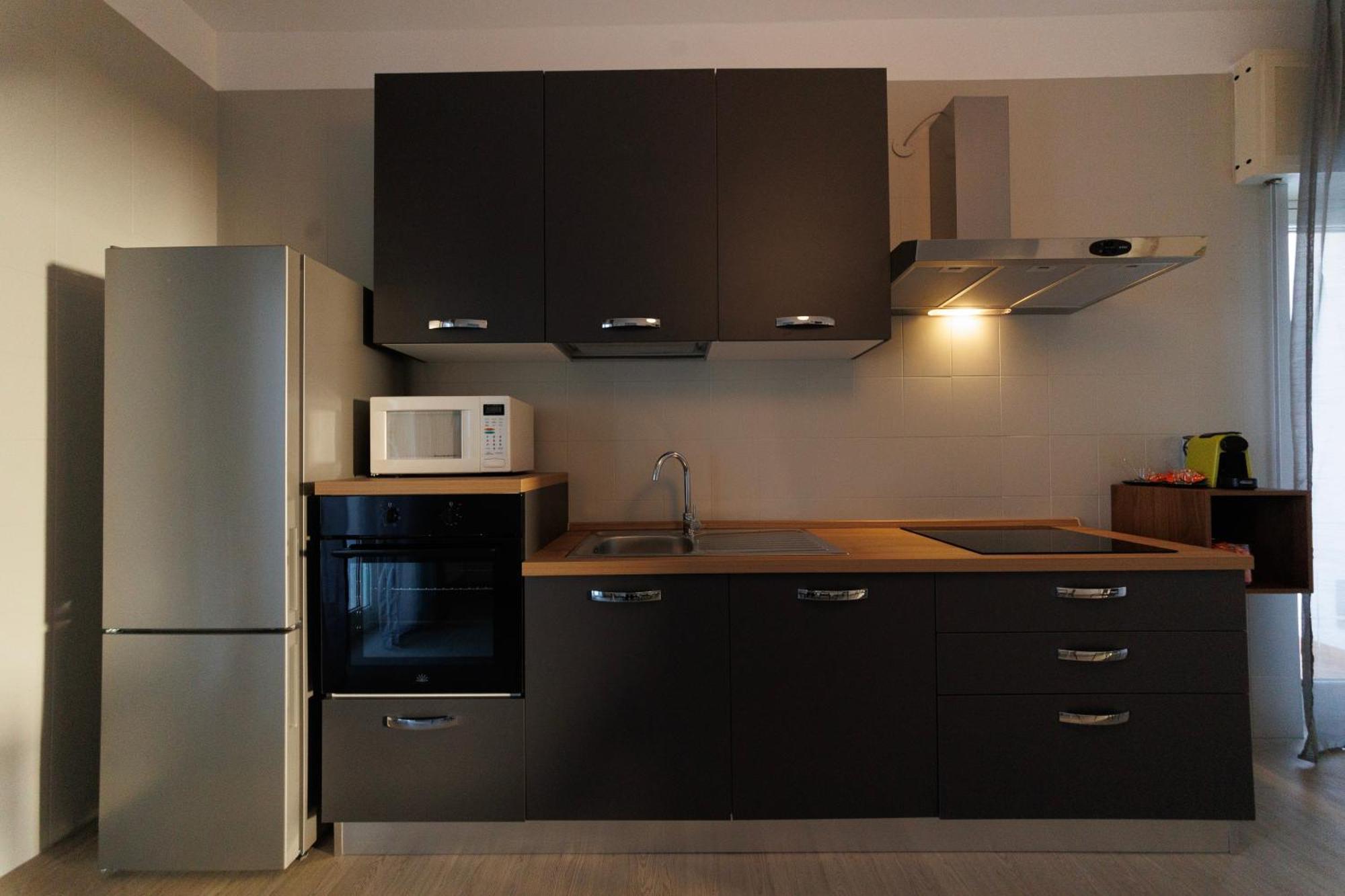 Atticoderossi A 500Mt Da Stazione&Centrostorico Apartamento Bari Exterior foto
